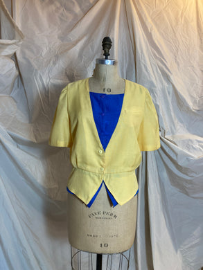 Blouse jaune et bleue