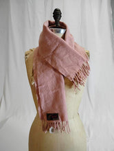 Foulard de laine vieux rose