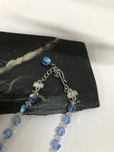 Ensemble bijoux en perles de verre bleues pâles