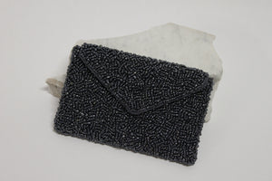 Petite pochette perlée charcoal