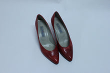 Talons "kitten heels" rouges